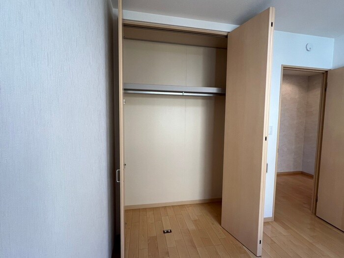 物件内観写真13　(収納)