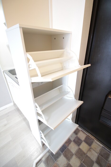 物件内観写真14　(靴箱)