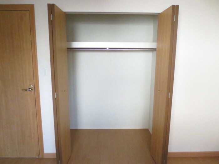 物件内観写真14　(収納)
