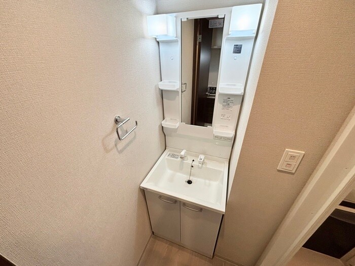 物件内観写真15　(洗面)