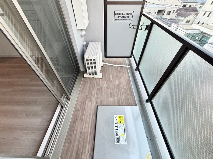 物件内観写真18　(ベランダ・バルコニー)