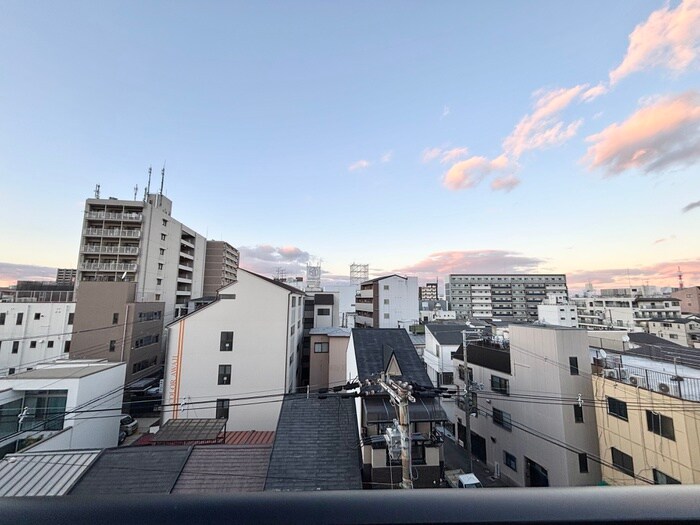 物件内観写真19　(室内からの展望)