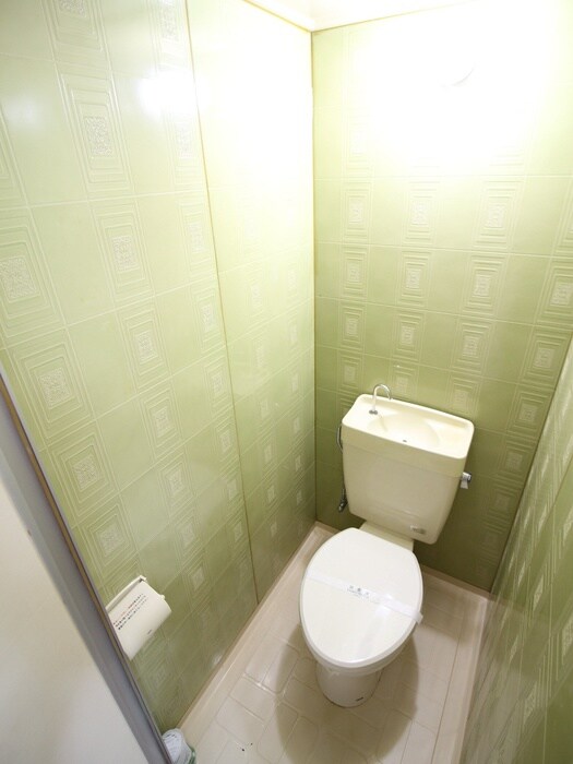 物件内観写真11　(トイレ)