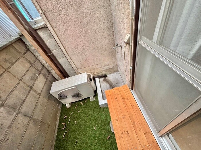 物件内観写真16　(洗濯機置場)