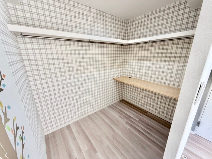 物件内観写真7　(収納)