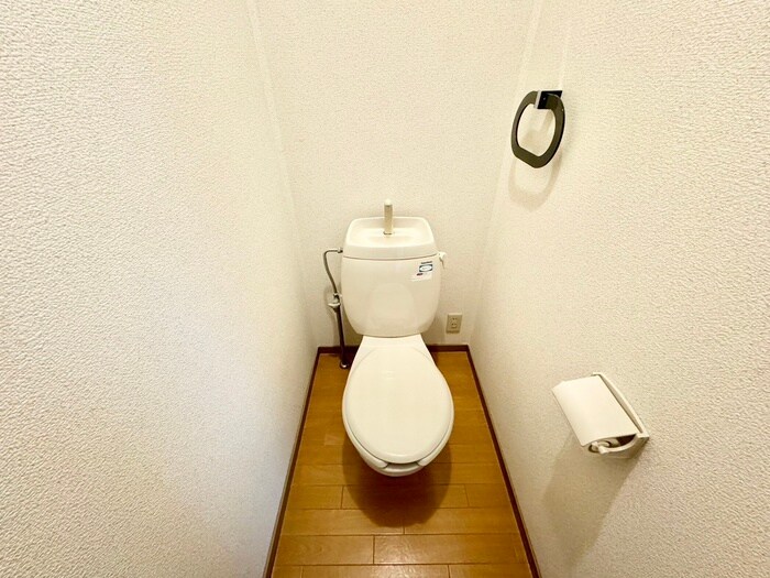 物件内観写真11　(トイレ)