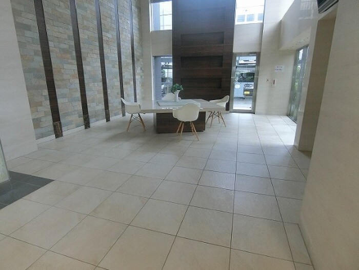 物件外観写真5　(同型モデル)