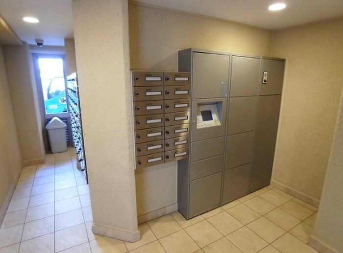 物件外観写真6　(建物設備)