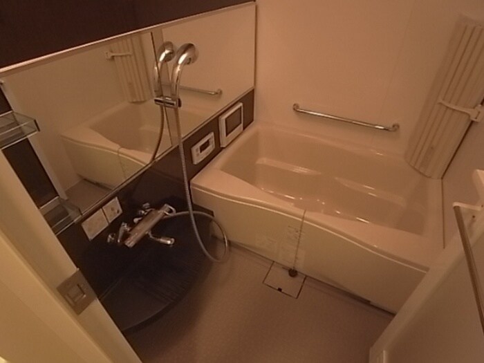 物件内観写真10　(バス／シャワールーム等)