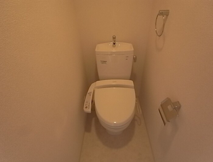 物件内観写真12　(トイレ)