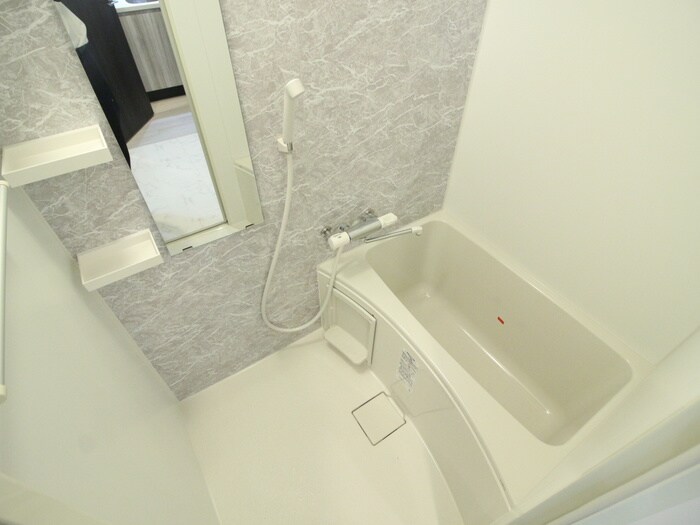 物件内観写真12　(バス／シャワールーム等)