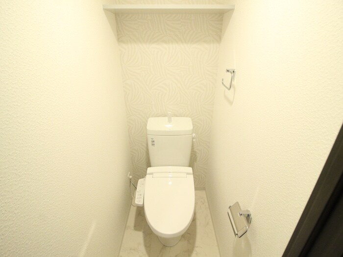 物件内観写真14　(トイレ)