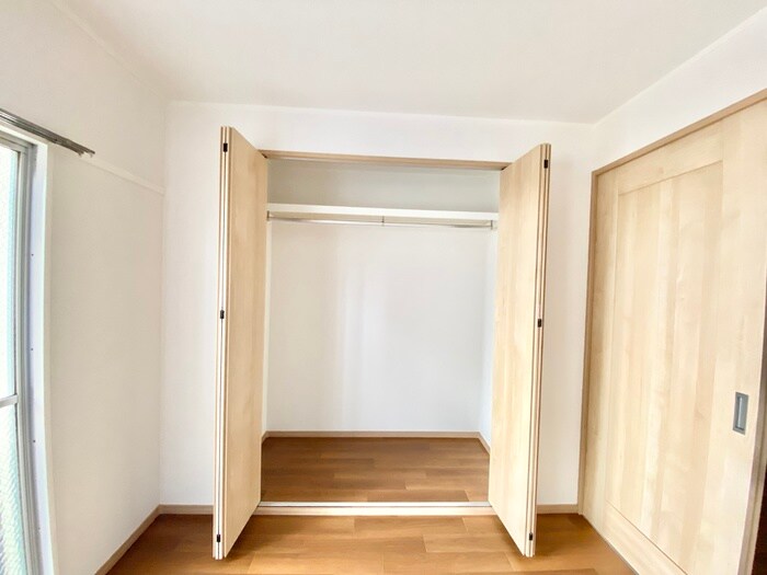 物件内観写真13　(収納)
