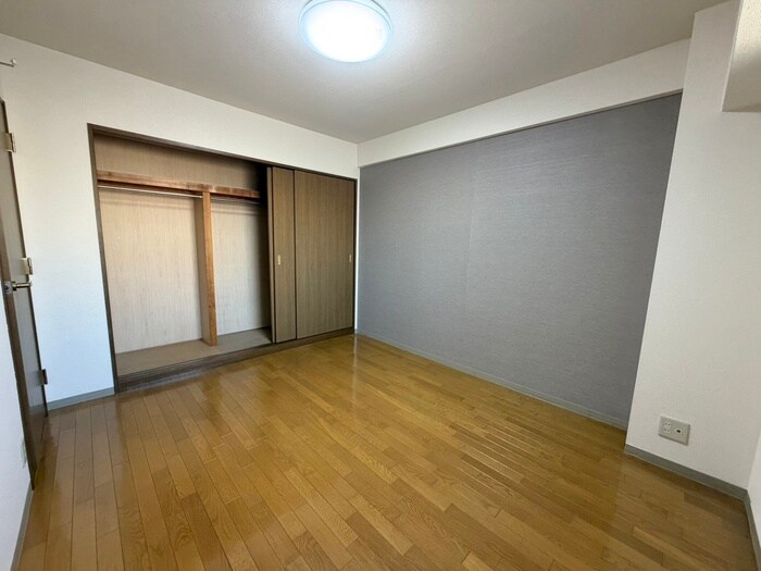 物件内観写真19　(居室)