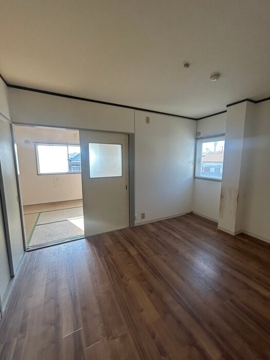 物件内観写真7　(居室)