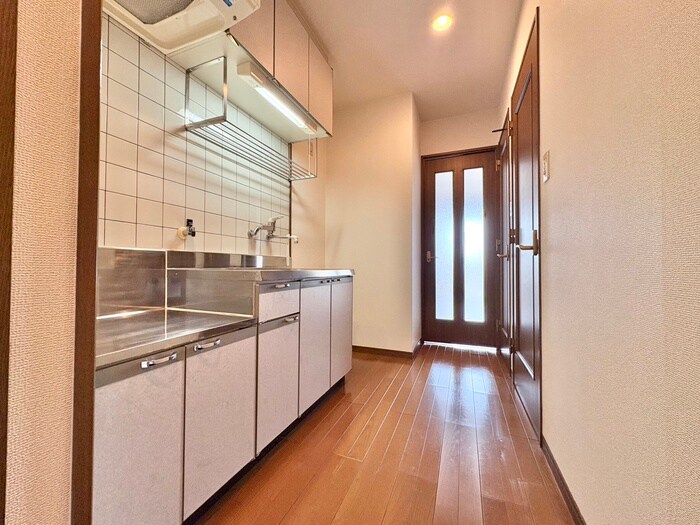 物件内観写真15　(廊下)