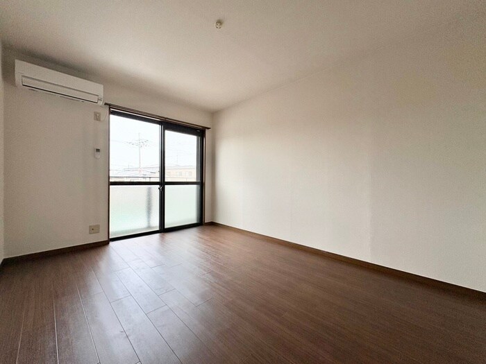 物件内観写真16　(居室)