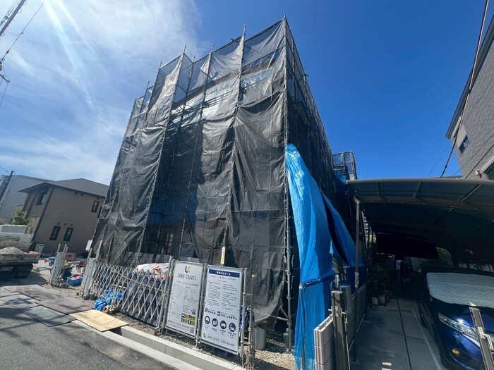 物件外観写真3　(建築中)