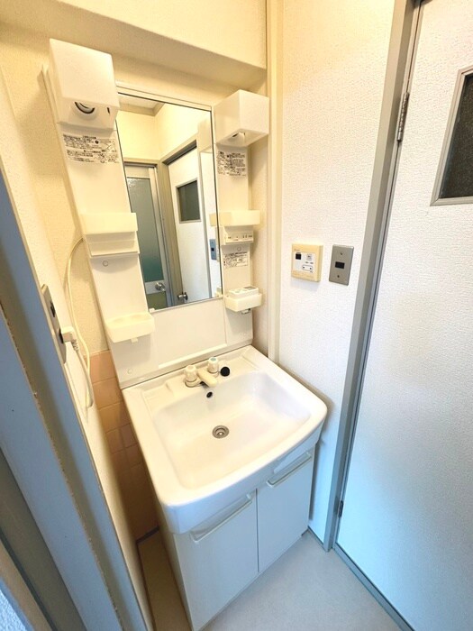 物件内観写真13　(洗面)