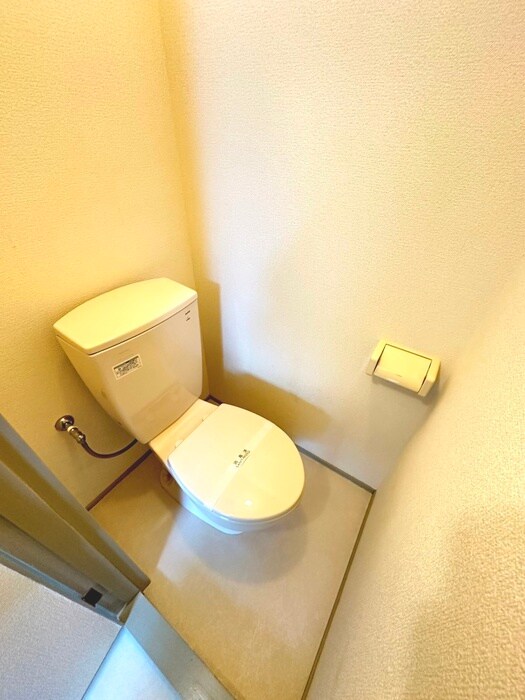 物件内観写真14　(トイレ)