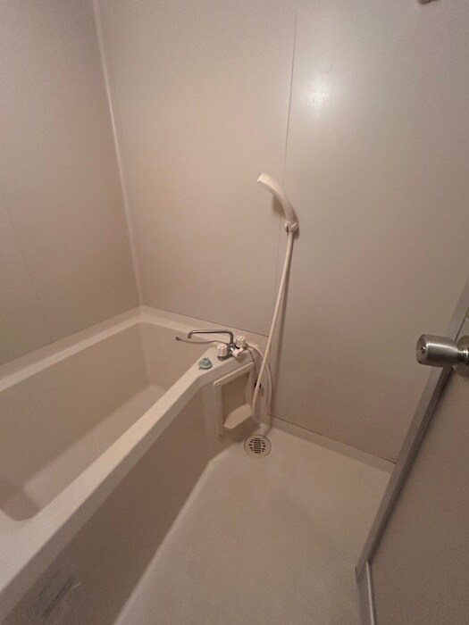 物件内観写真12　(バス／シャワールーム等)