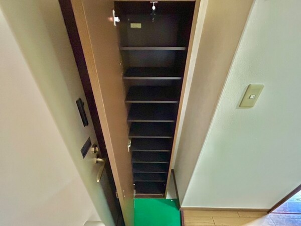 靴箱