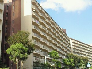 グリ－ンハイツ向陽２号棟(93)外観写真