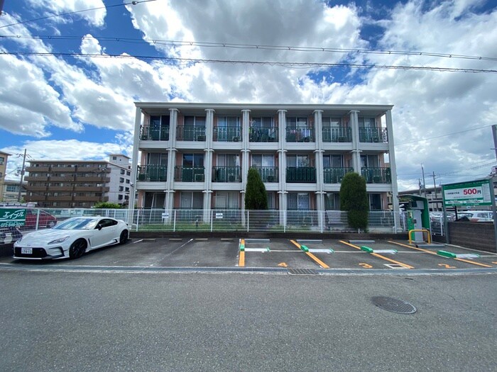 物件外観写真2　(外観写真)