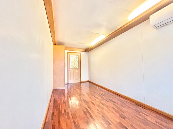 物件内観写真11　(居室)
