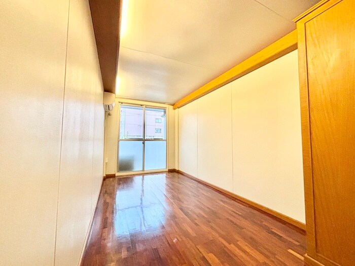 物件内観写真12　(居室)