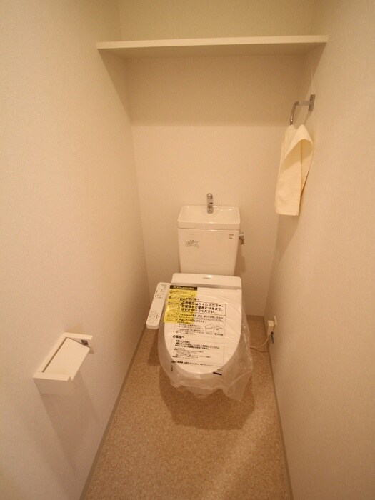 物件内観写真11　(トイレ)