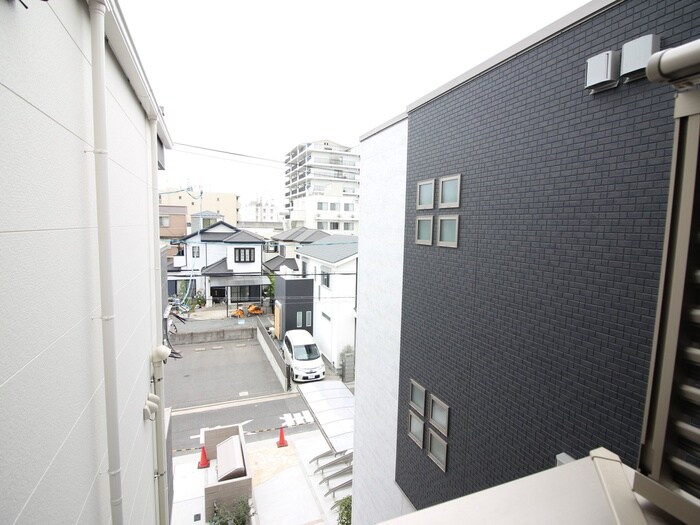 物件内観写真20　(室内からの展望)