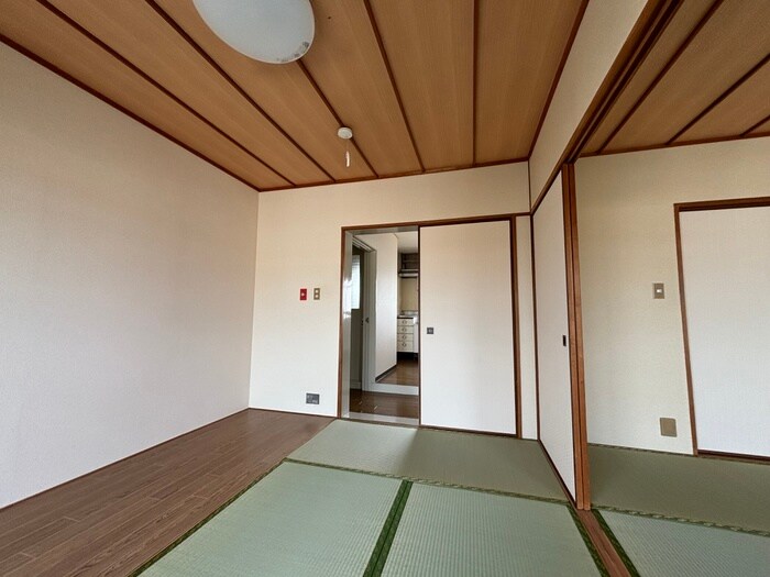 物件内観写真7　(居室)