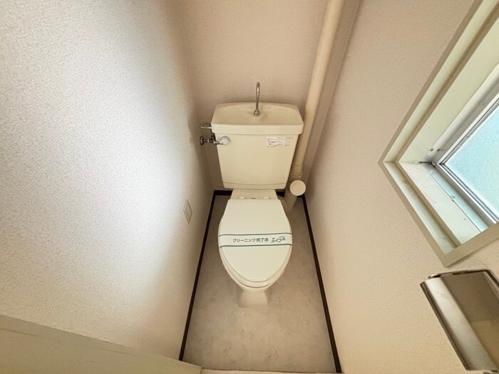 物件内観写真12　(トイレ)