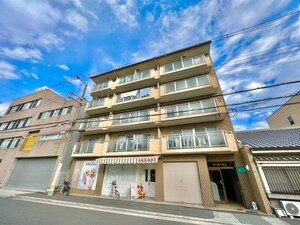 カームハイツ外観写真