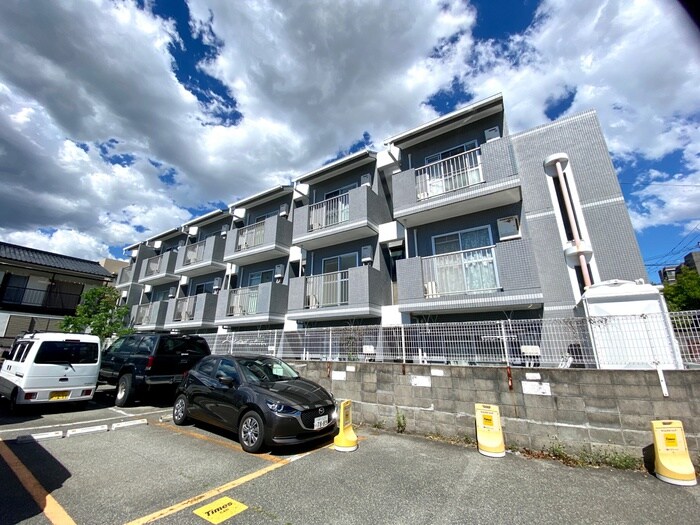 物件外観写真1　(外観写真)