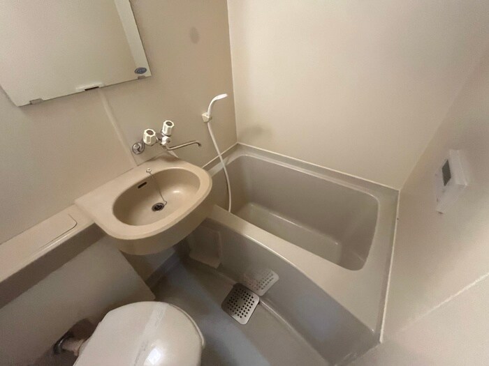 物件内観写真10　(バス／シャワールーム等)