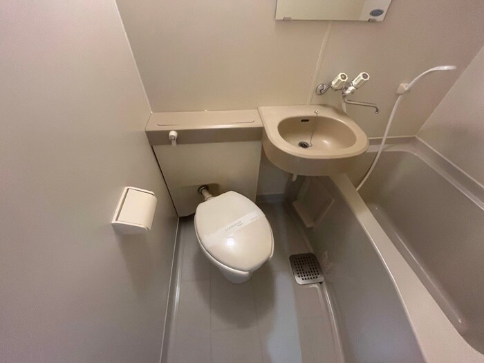 物件内観写真11　(トイレ)