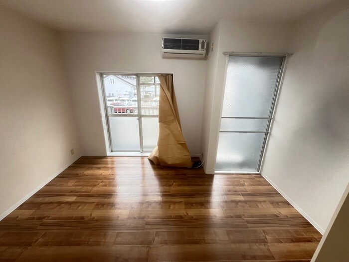 物件内観写真16　(居室)