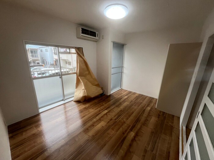 物件内観写真17　(居室)