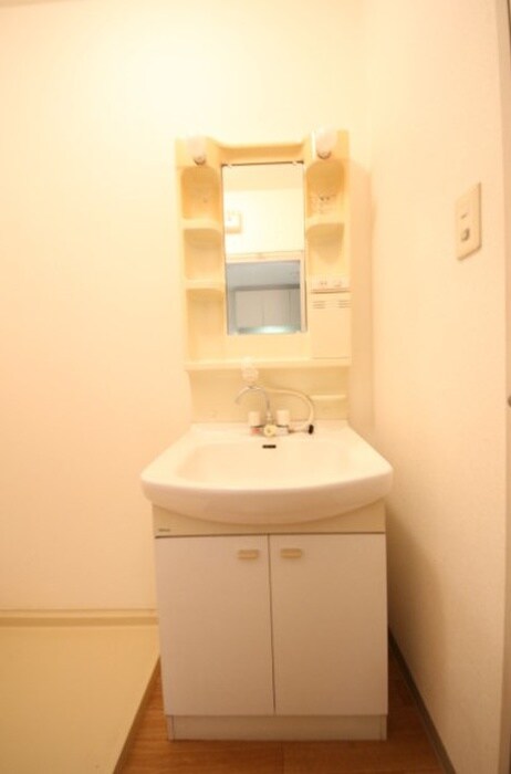 物件内観写真11　(洗面)