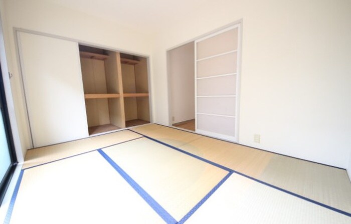 物件内観写真13　(居室)