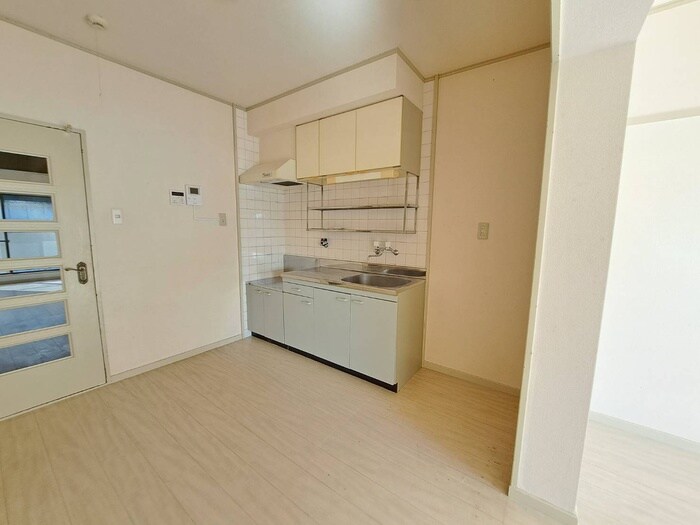 物件内観写真8　(キッチン)