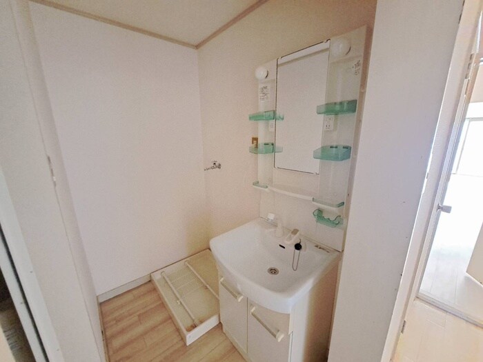 物件内観写真11　(洗面)