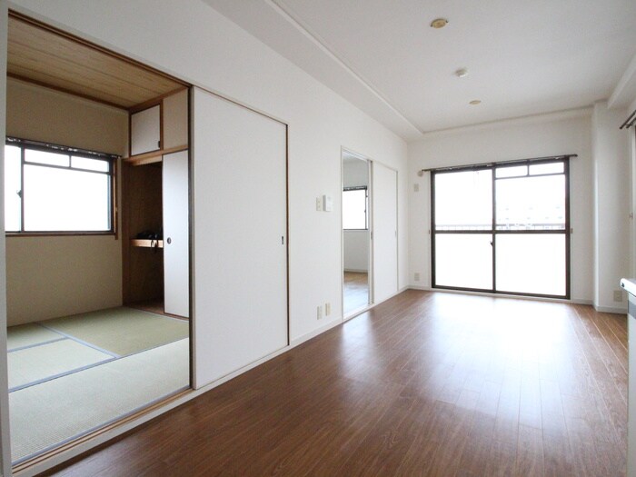 物件内観写真7　(居室)