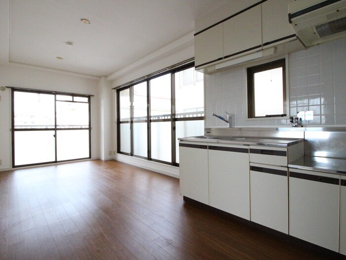 物件内観写真10　(居室)