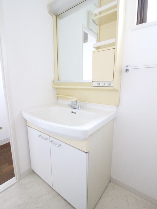 物件内観写真14　(洗面)