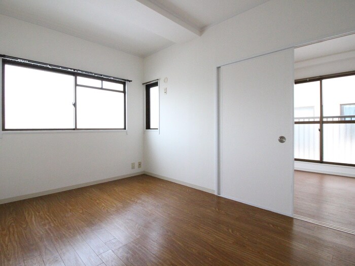 物件内観写真17　(居室)