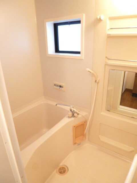 物件内観写真12　(バス／シャワールーム等)