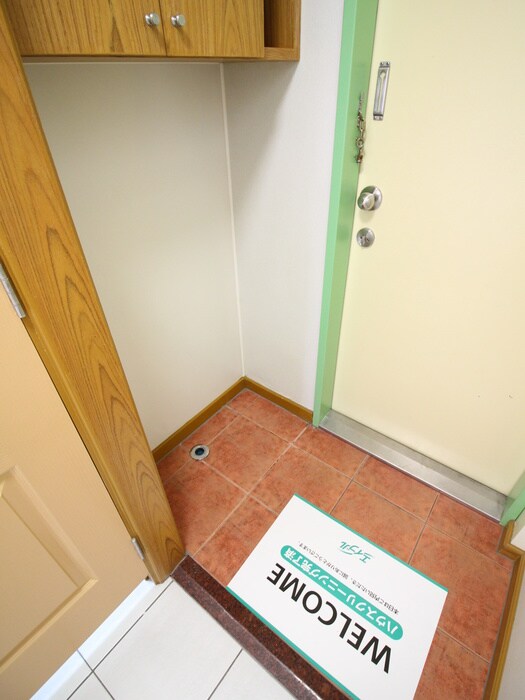 物件内観写真11　(洗濯機置場)